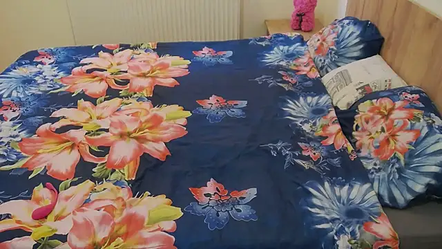 fayette_'s cam snapshot