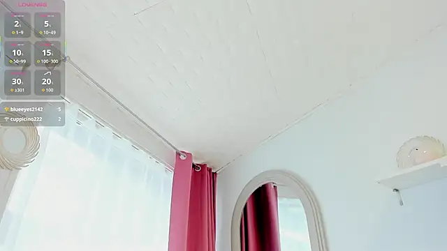 ElyaRose_'s cam snapshot