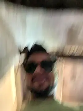 _IRRESISTIBLE_ live sex cam