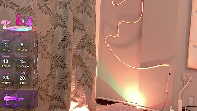 Megan__cole1's cam snapshot