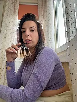 Almmaxxxx live sex cam