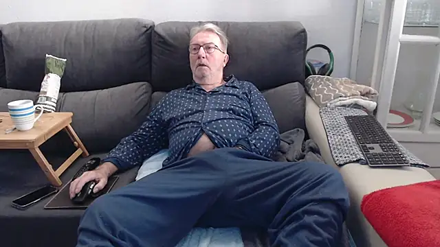 Nudelschwanz live sex cam