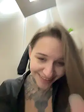 KishaMur's cam snapshot