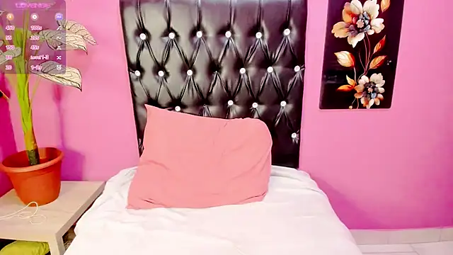 INDIANFLAME live sex cam