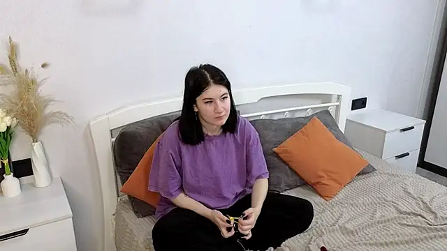 TwilaMode's cam snapshot