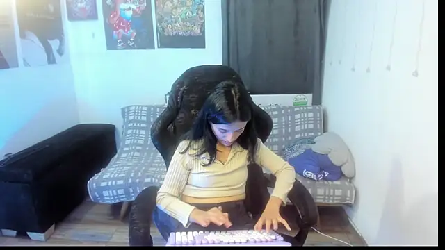 Candy__Girll18's cam snapshot