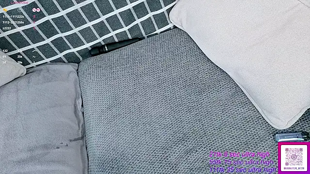 __KawaiiYuki__ live sex cam