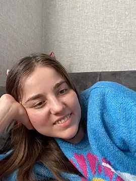 Lady_woman's cam snapshot