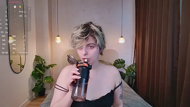 SpiderrArti's cam snapshot