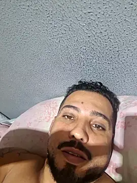 Ragnar121277 live sex cam