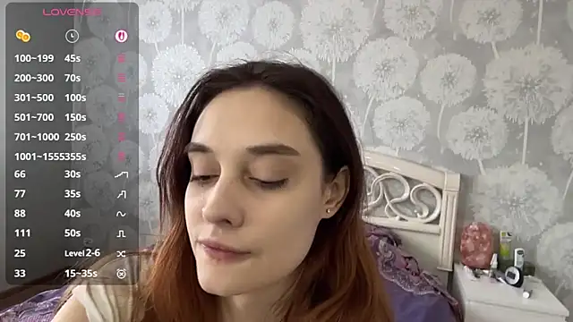 Caroline_love_me live sex cam