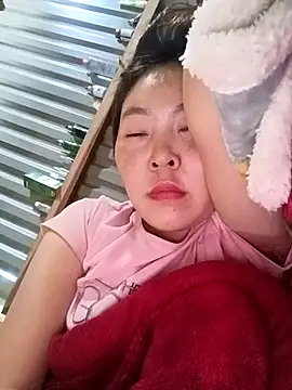 Yiyoongg's cam snapshot