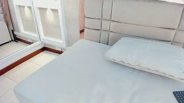 gema_wayne's cam snapshot