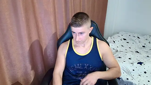 TodMuscle9's cam snapshot