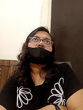 piryasharma005 live sex cam