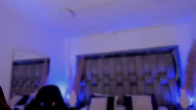 ChaynnaCooper live sex cam