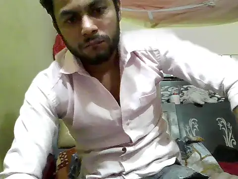 Stubborndesiboy live sex cam