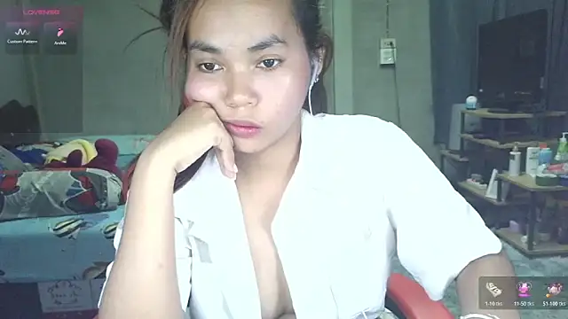 Pearlveil live sex cam