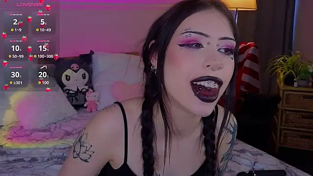 venomeowww__'s cam snapshot