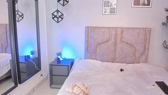 Katejordan live sex cam