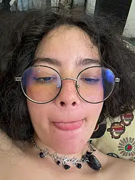 Antoniart_'s cam snapshot