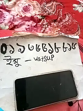 Sweety_queen2580's cam snapshot