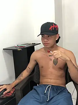 logannth live sex cam