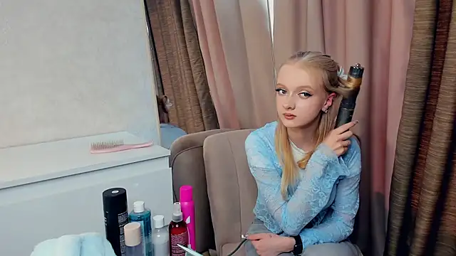 ErinnStandifer's cam snapshot