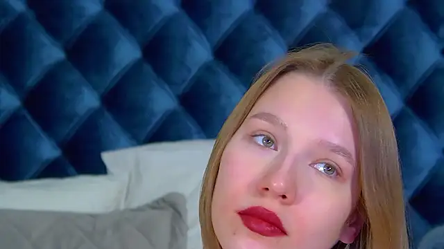 LiliLinn's cam snapshot