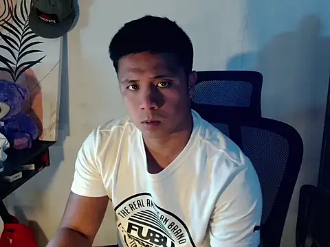 Felix_Asher's cam snapshot