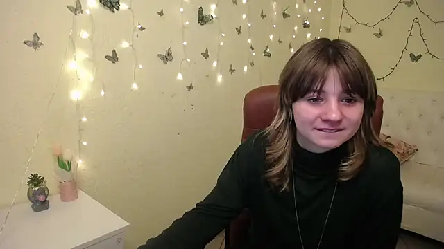 AnnaWest_'s cam snapshot