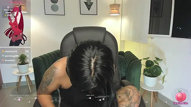 Beverly_johnson's cam snapshot