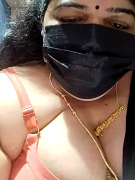 tamilthanushri's cam snapshot