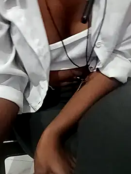 Sexy_sara09's cam snapshot