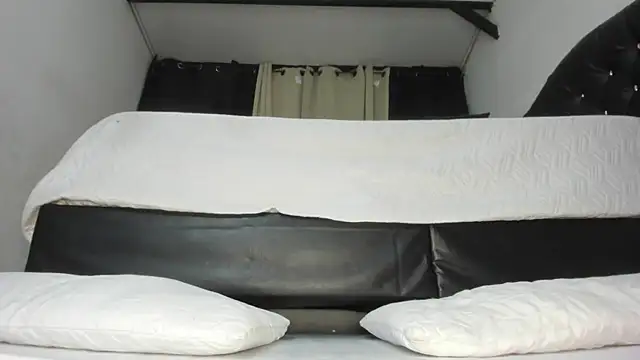 martinaclark's cam snapshot