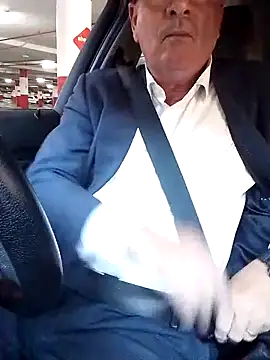 stiffandlubed@xh live sex cam