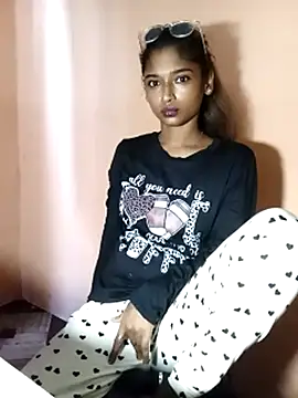 Alexia_holbert live sex cam