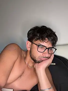 Gipsyboysteve live sex cam