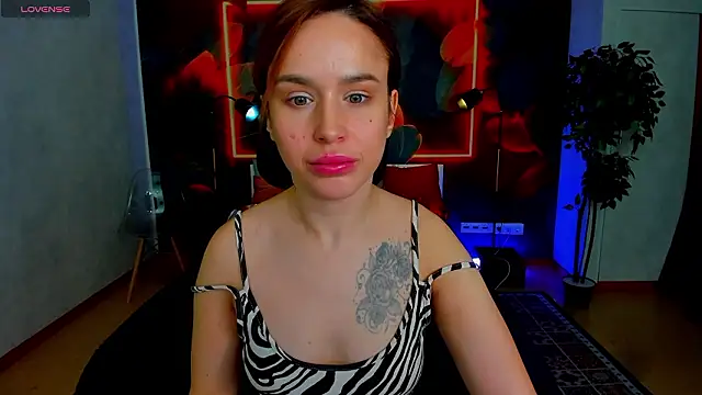 tina_xx_tina live sex cam