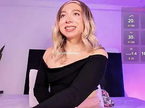 victoria_qq live sex cam