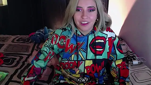 saradiazxxx's cam snapshot