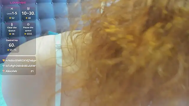 curly_muffin's cam snapshot