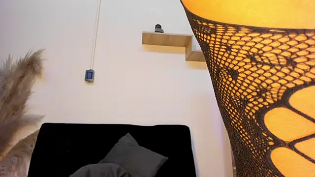 Tylla__'s cam snapshot