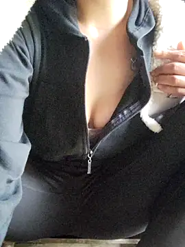 Congee-666's cam snapshot