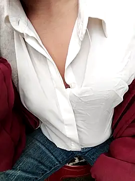 Libami246's cam snapshot