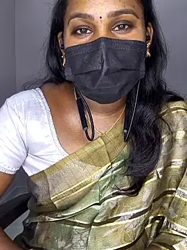 Tamil_flowergril's cam snapshot