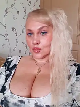 IsabellaBoni live sex cam