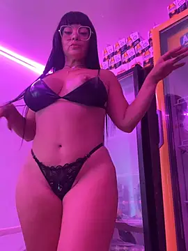 Hot_beauty__ live sex cam