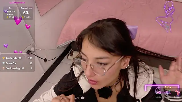 lily_beet's cam snapshot