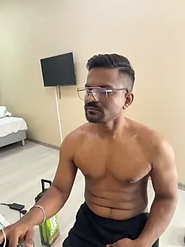 bhagihero live sex cam